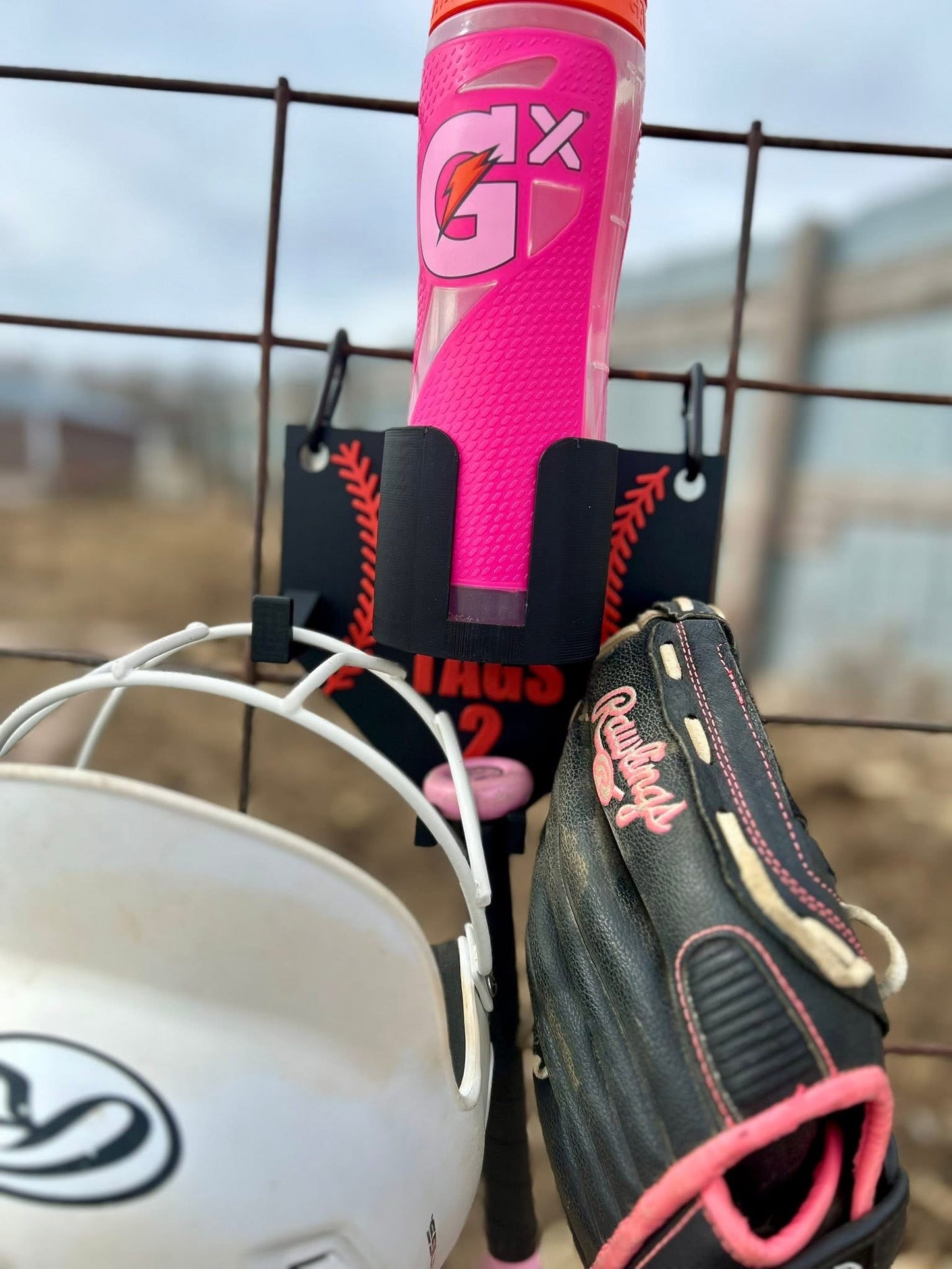 Dugout Buddies (Deluxe with Cup Holder)