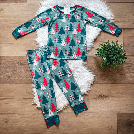 Christmas Tree Farm Lounge Set by TwoCan