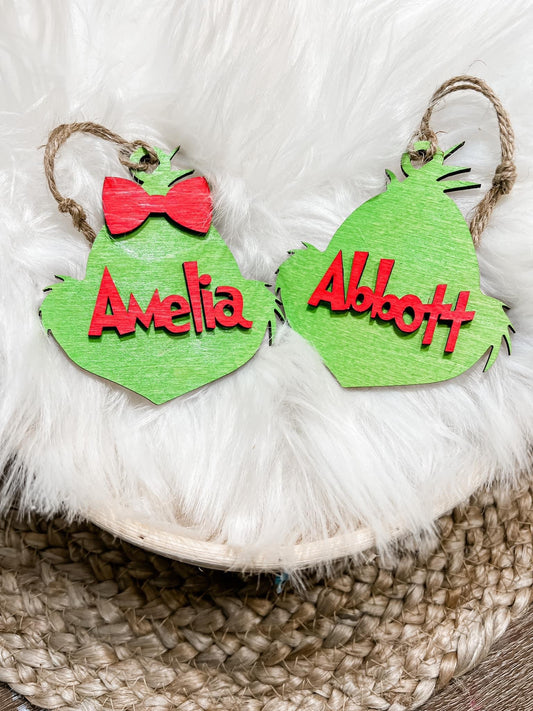 Green Tree Hanger with Bow