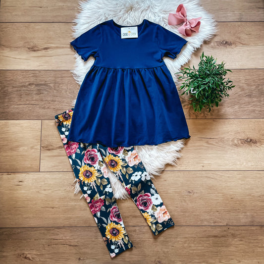Floral Pants Set by Case & Crew