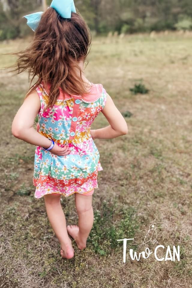 Dancing Daisies Short Set