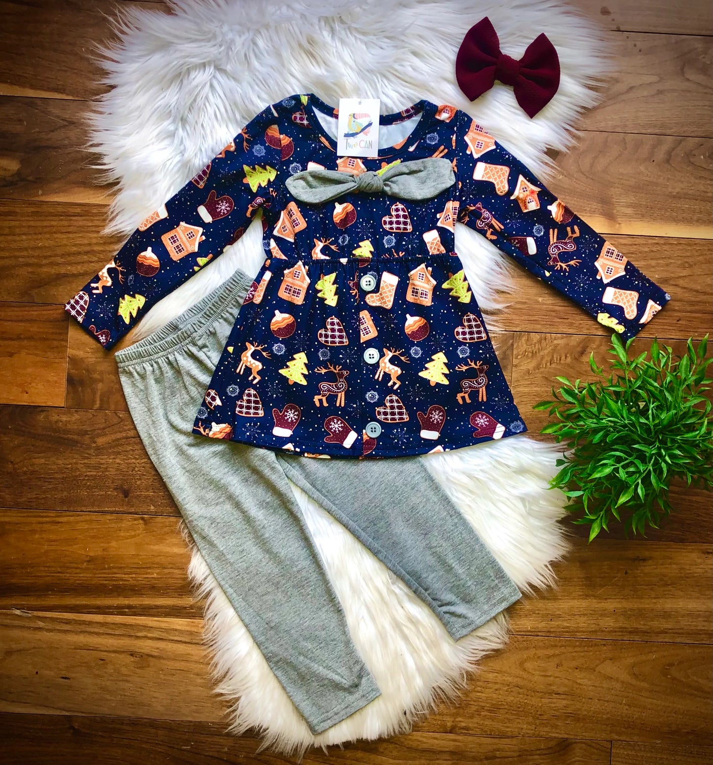 Christmas Cookies Pants Set by TwoCab