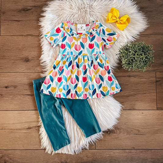 Tulip Capri Set by TwoCan
