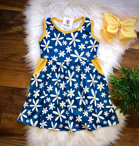 Crazy Daisy Dress by Wellie Kate