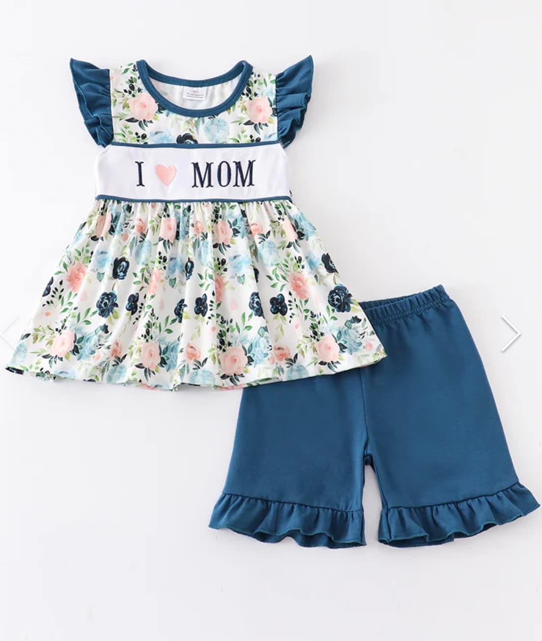 I ❤️ Mom Short Set by Honeydew