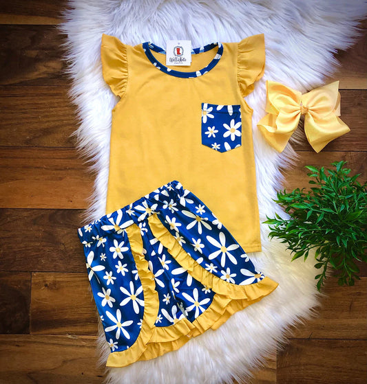 Crazy Daisy Short Set by Wellie Kate